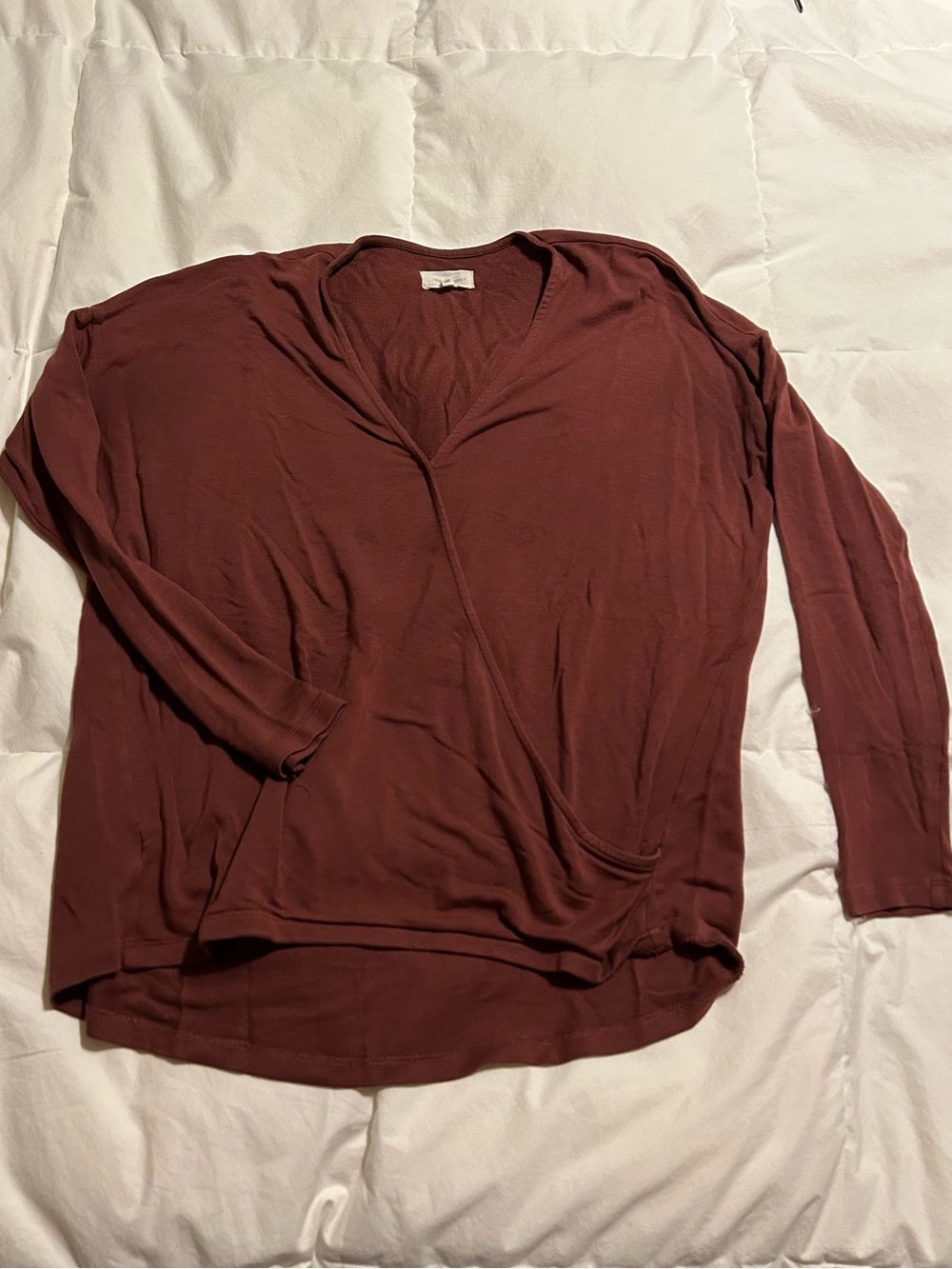 Lou & Grey Draped V-Neck Long Sleeve Tunic in Deep Brick